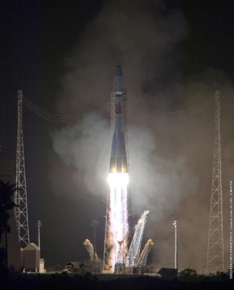 Lanzamiento exitoso del satélite Eutelsat 70B